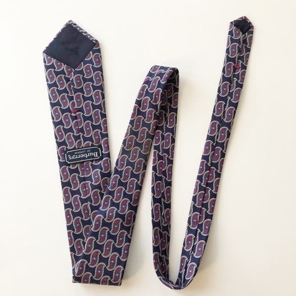 Burberry's of London Necktie TIE 100% Silk Navy Red Paisley Hand Sewn in USA - Picture 4 of 9